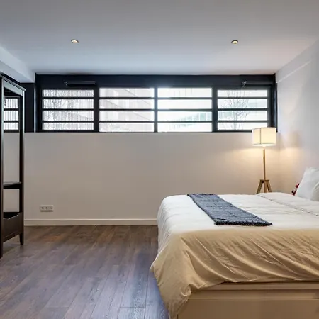 1br Loft With Balcony Apartamento